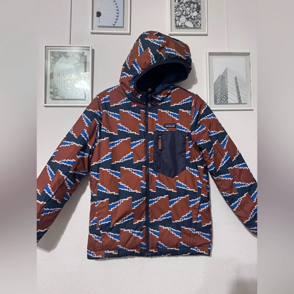 Patagonia Blue and Brown Puffer Jacket with Geometric Design